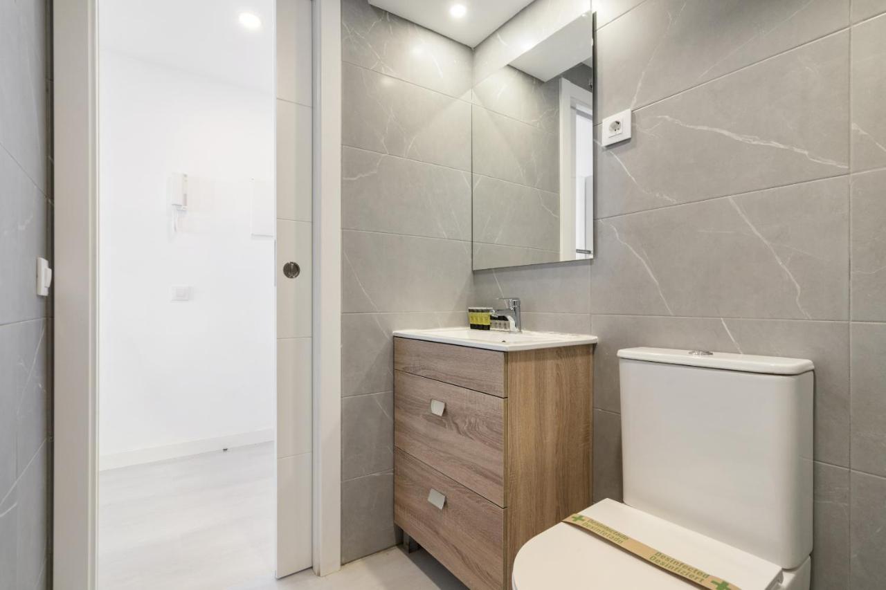 Apartamentos Reformados En Madrid Rio Extérieur photo